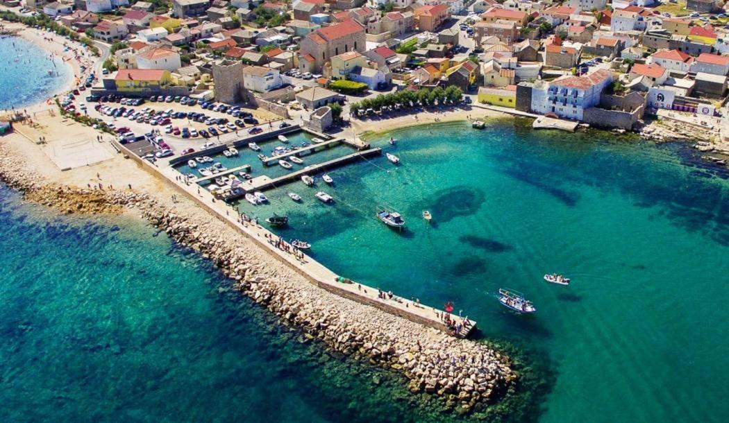 Family Paradise Ražanac Esterno foto