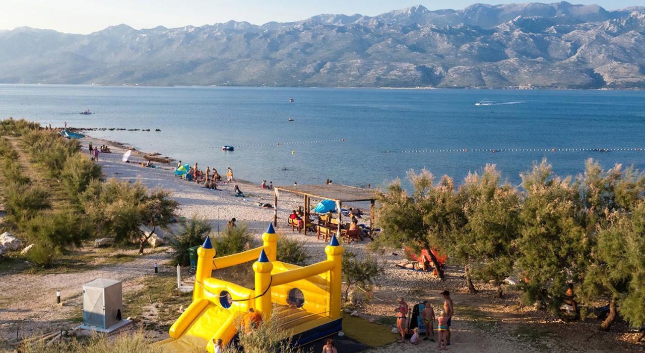 Family Paradise Ražanac Esterno foto